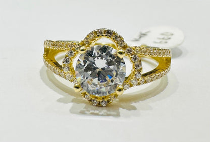 14K GOLD WHITE SAPPHIRE RING- WEIGHT: 3.4gm