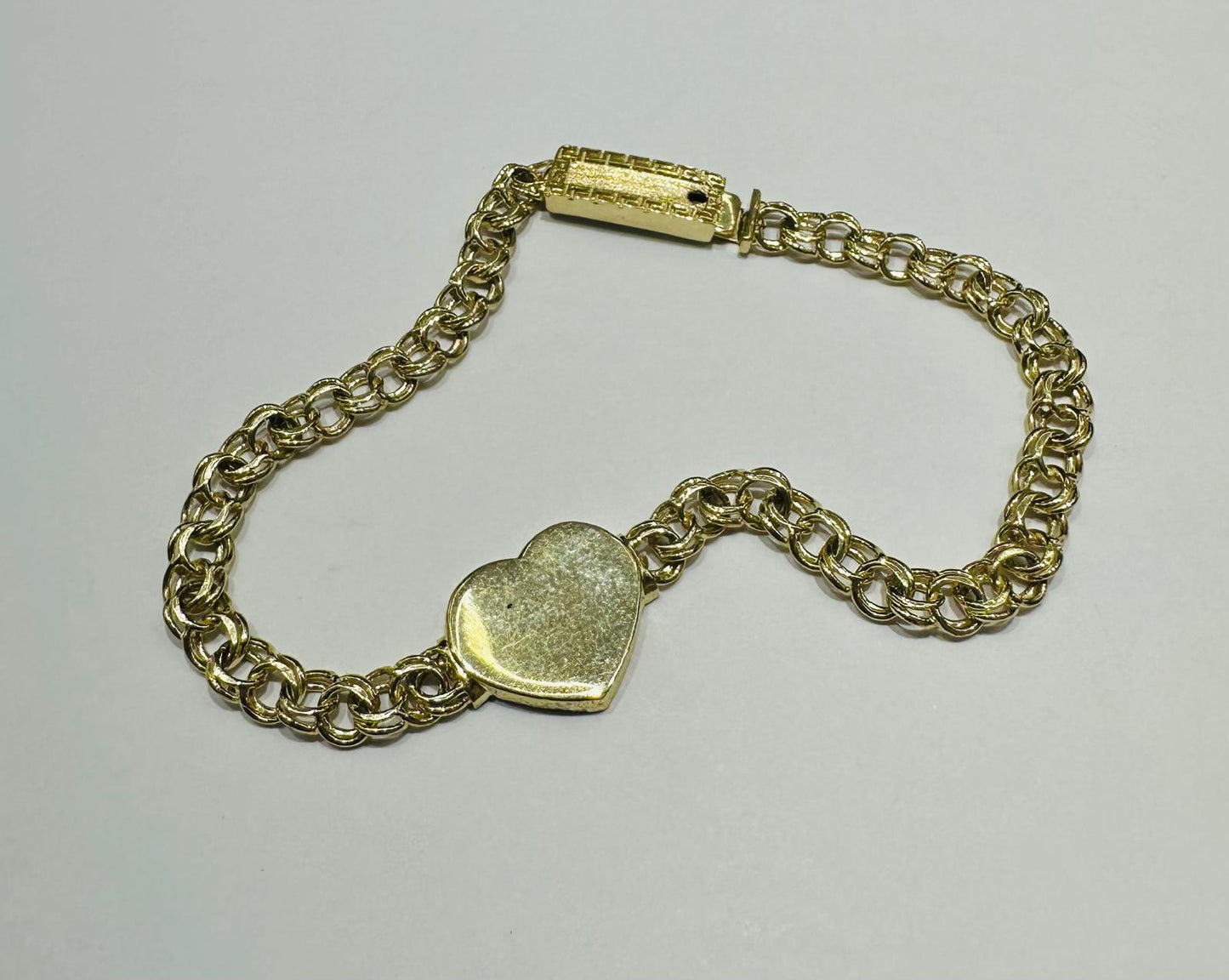 10K GOLD HEART CHINO LINK BRACELET-  7.5"  WEIGHT: 7.7gm