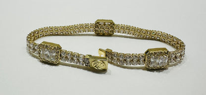 10K GOLD WHITE SAPPHIRE BRACELET - WEIGHT: 12.7gm