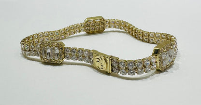 10K GOLD WHITE SAPPHIRE BRACELET - WEIGHT: 12.7gm