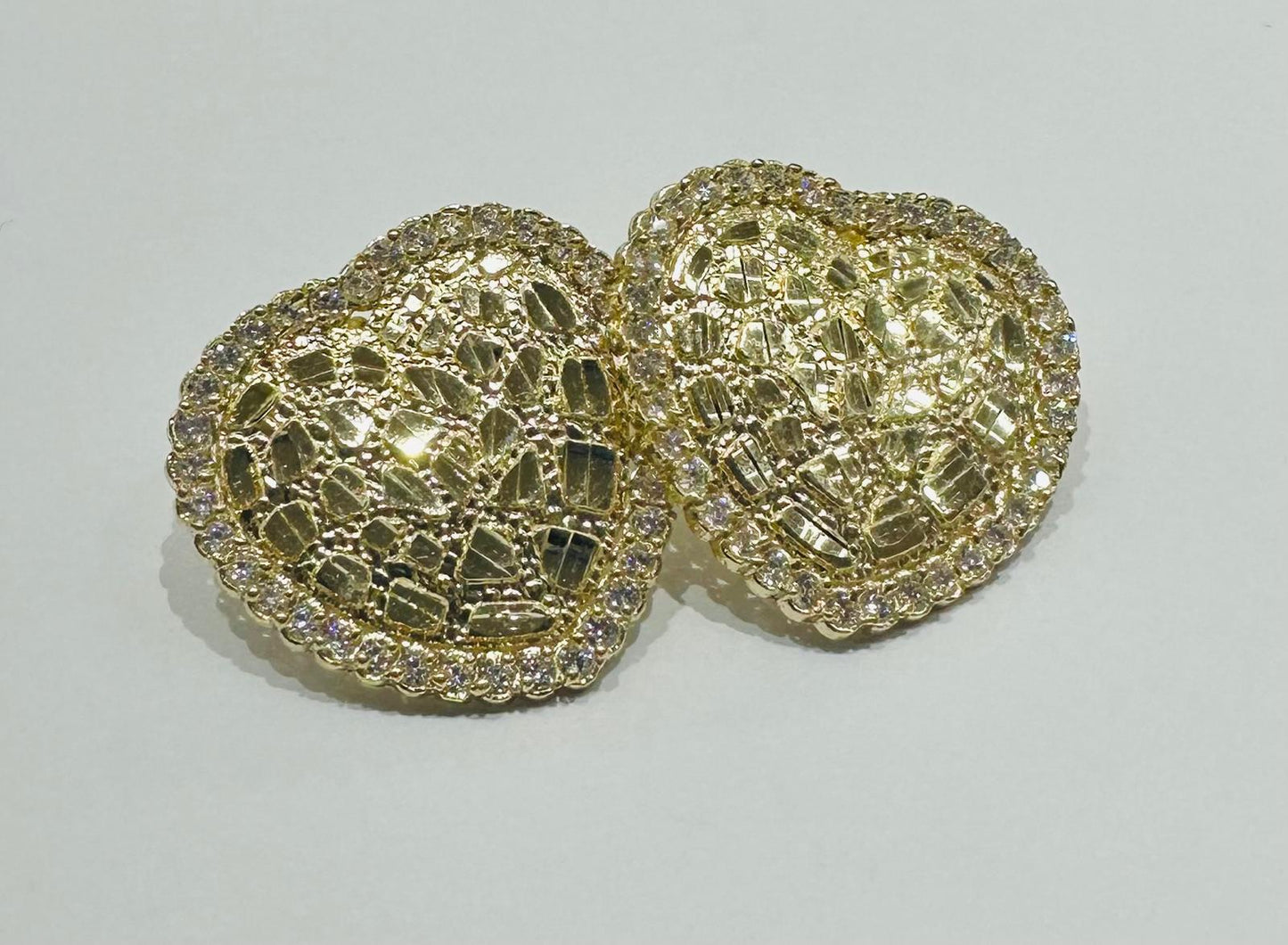 10K GOLD HEART NUGGET EARRINGS WITH WHITE SAPPHIRE- WEIGHT: 4.4gm