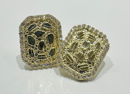 10K GOLD NUGGET EARRINGS WITH WHITE SAPPHIRE- WEIGHT: 3.7gm
