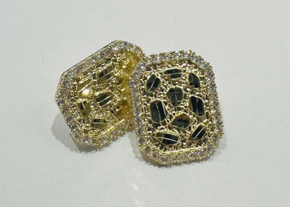 10K GOLD NUGGET EARRINGS WITH WHITE SAPPHIRE- WEIGHT: 3.7gm