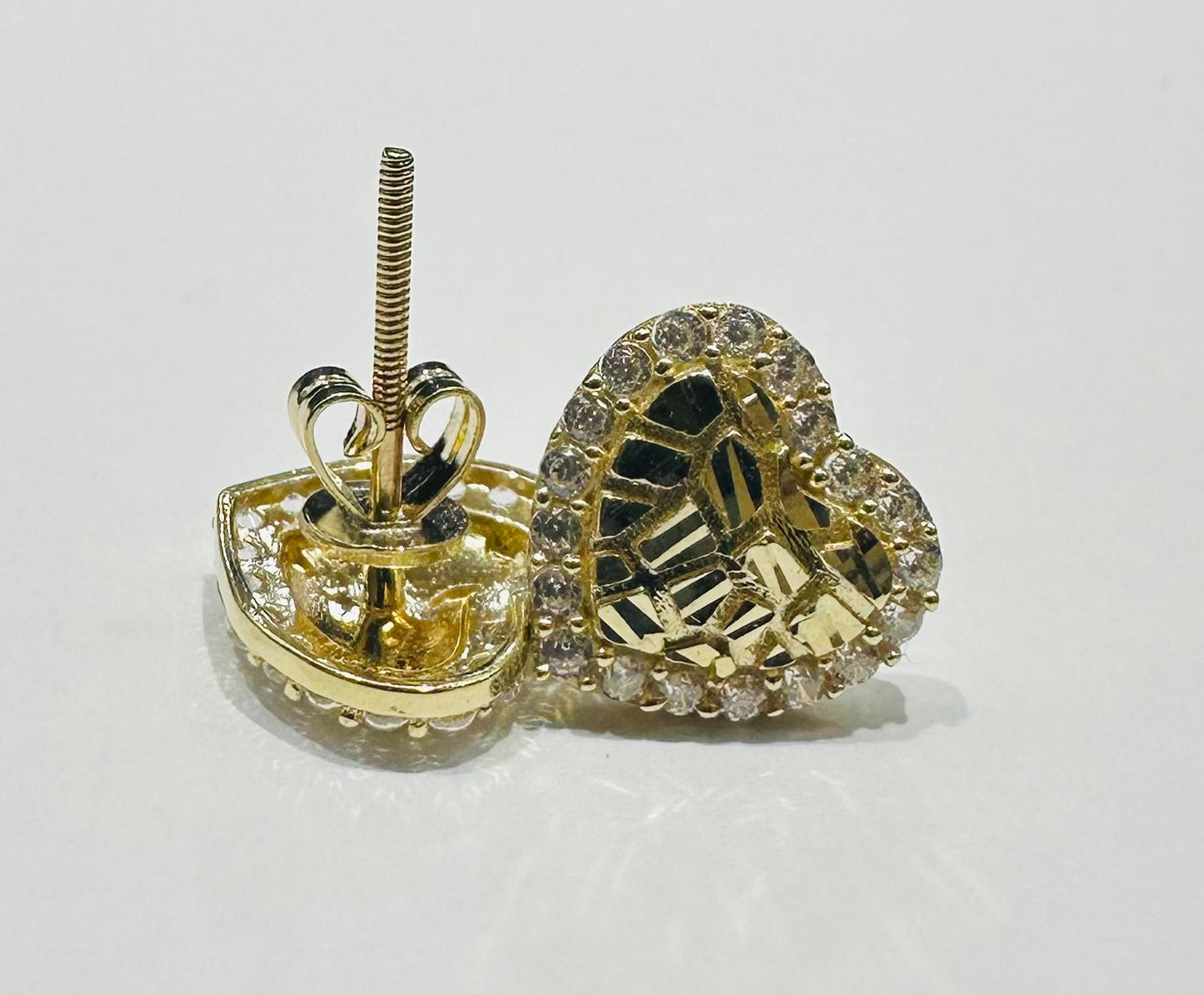 10K GOLD HEART NUGGET EARRINGS WITH WHITE SAPPHIRE- WEIGHT: 1.9gm