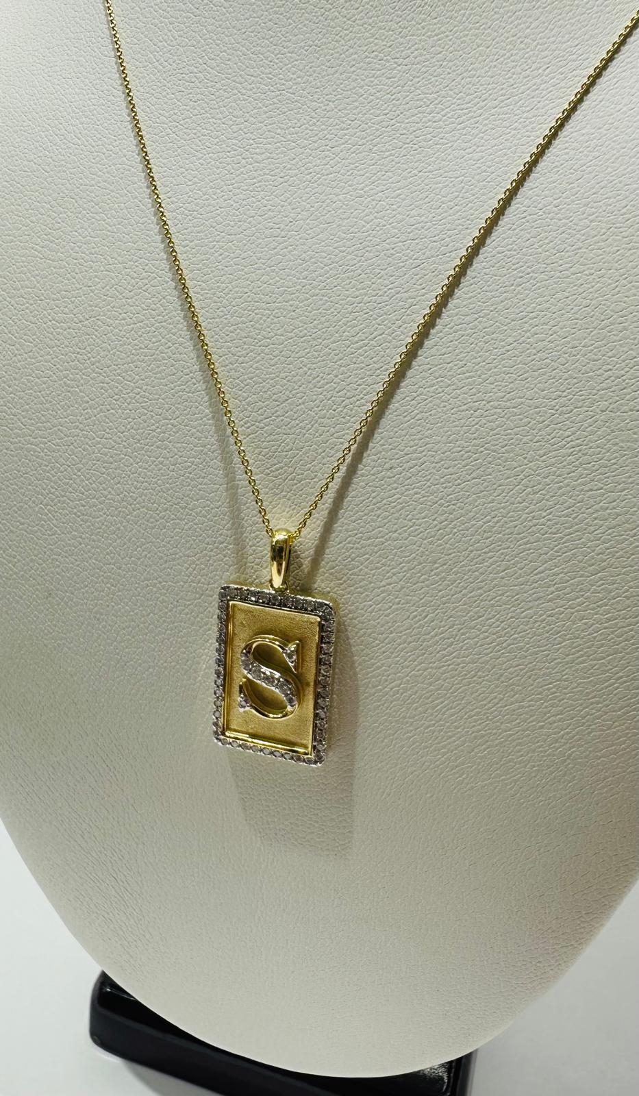 10K GOLD INTIAL LETTER "S" PENDANT DIAMOND SET- 0.25CT