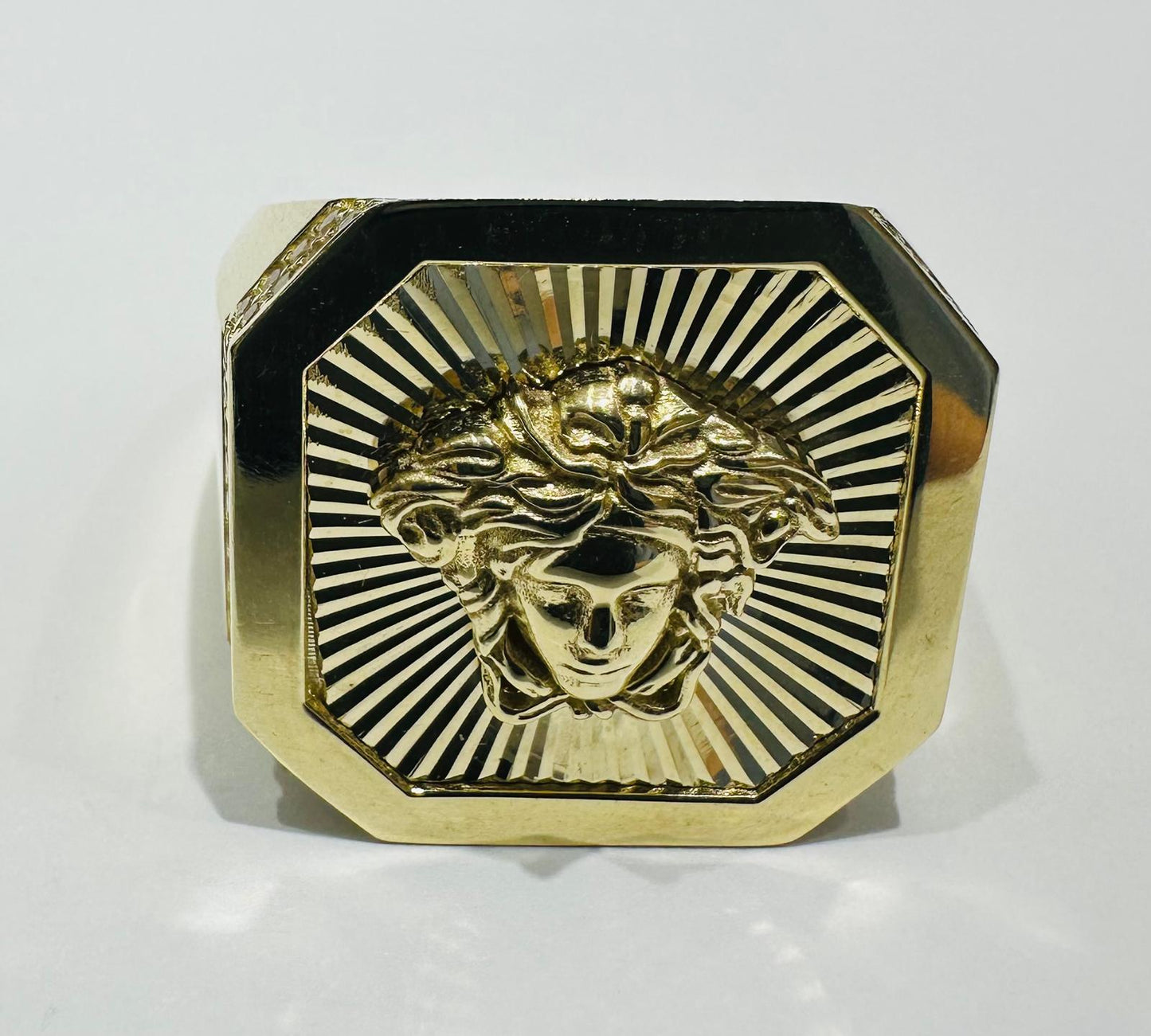 10K GOLD MEDUSA HEAD RING WITH WHITE SAPPHIRE- WEIGHT: 10.6gm
