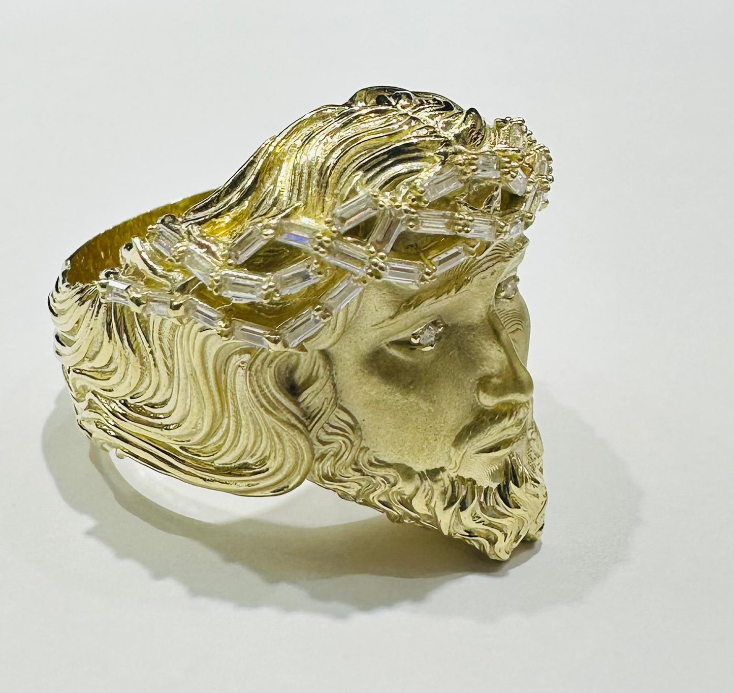 10K GOLD JESUS RING WITH CZ STONES- WEIGHT: 9.8gm