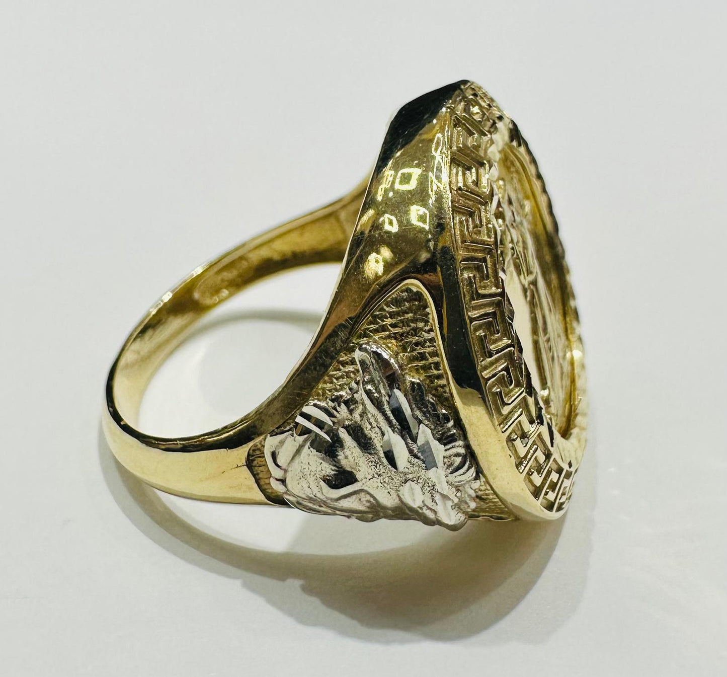 10K GOLD LIBERTY COIN RING- WEIGHT: 7.4gm