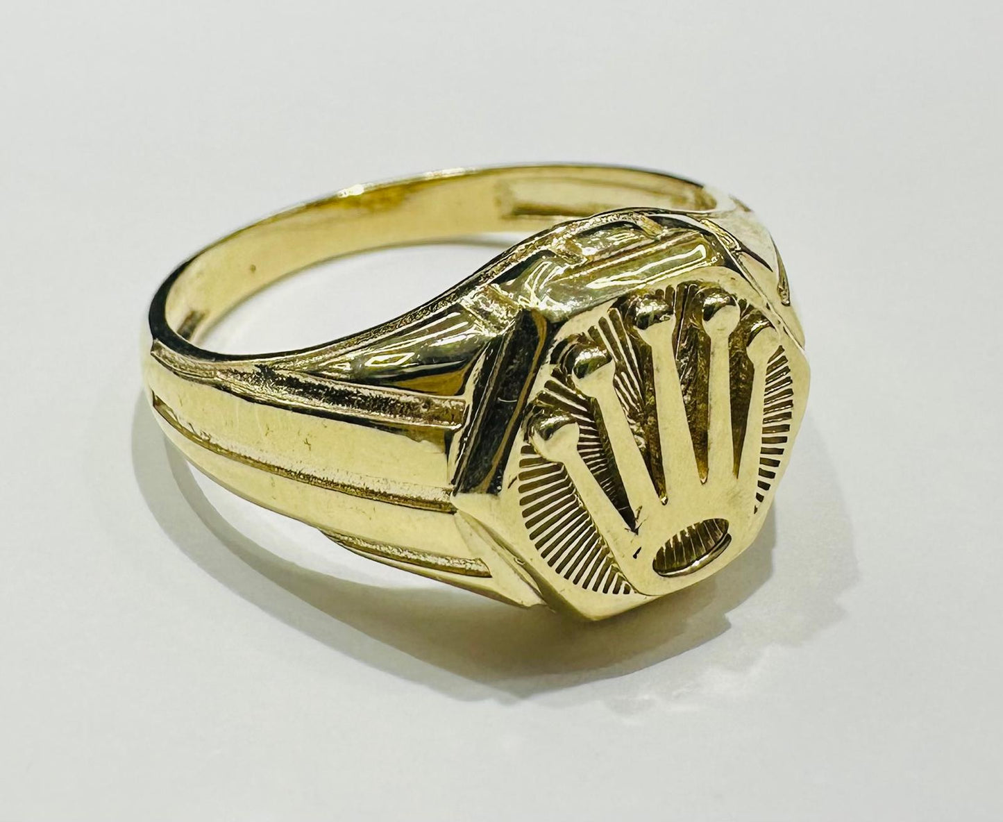10K GOLD ROLEX RING- WEIGHT: 4.7gm