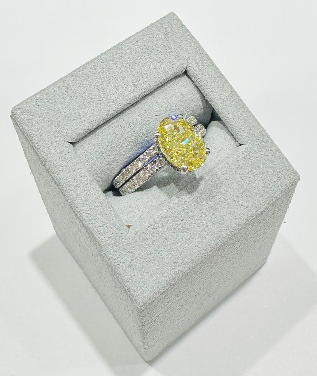 14K GOLD LAB GROWN YELLOW  OVAL DIAMOND RING-  3.75CT