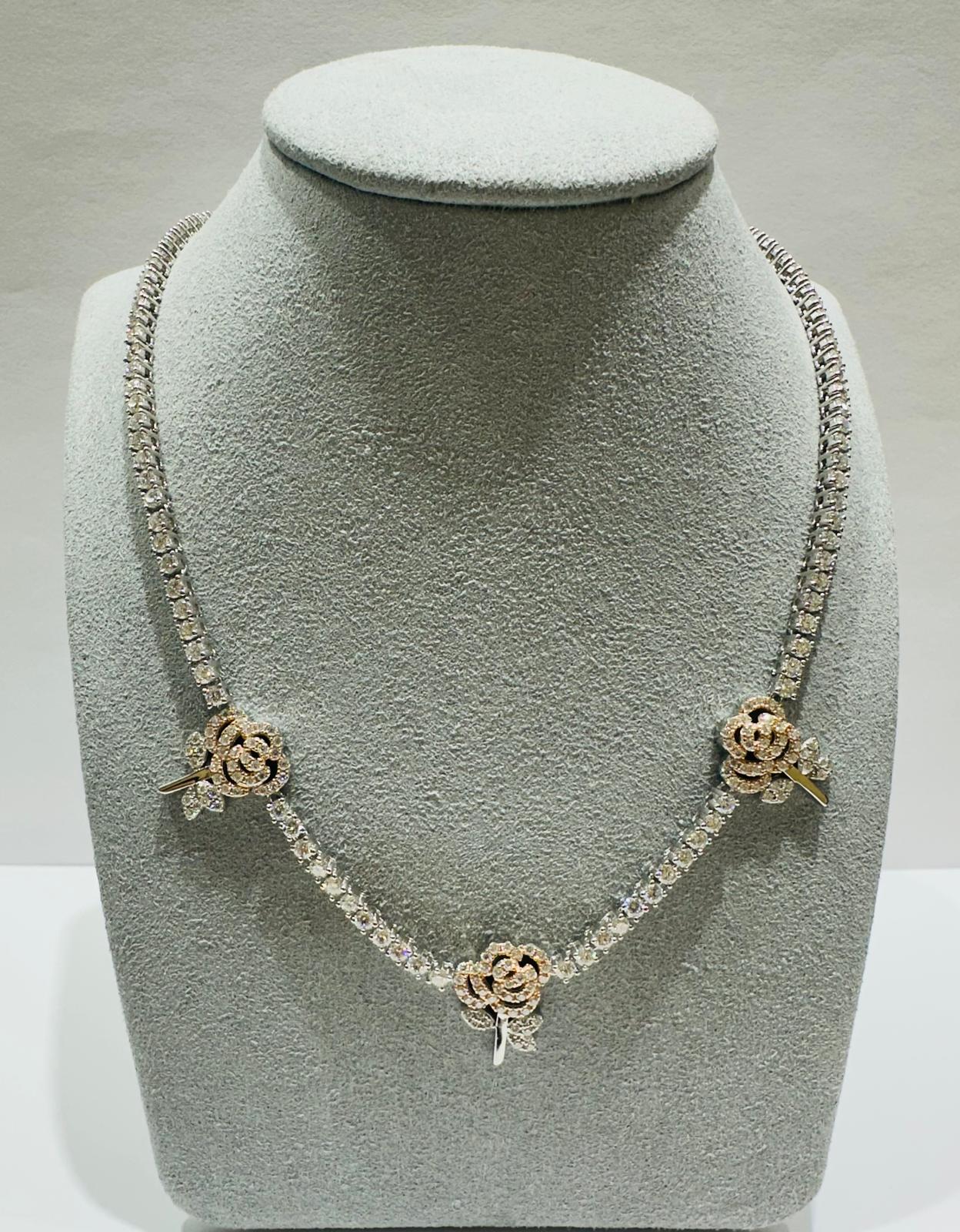 SILVER MOISSANITE FLOWER NECKLACE  VS   10.69CTW   18"