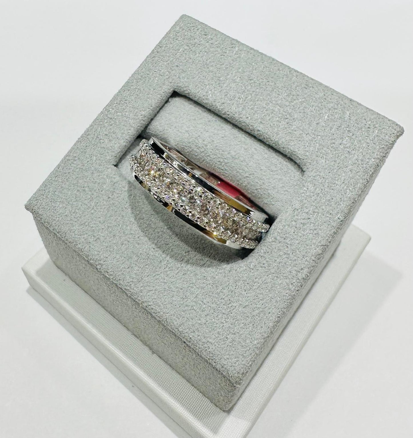 10K WHITE GOLD LAB GROWN DIAMOND ROCK RING VS-  0.84CTW