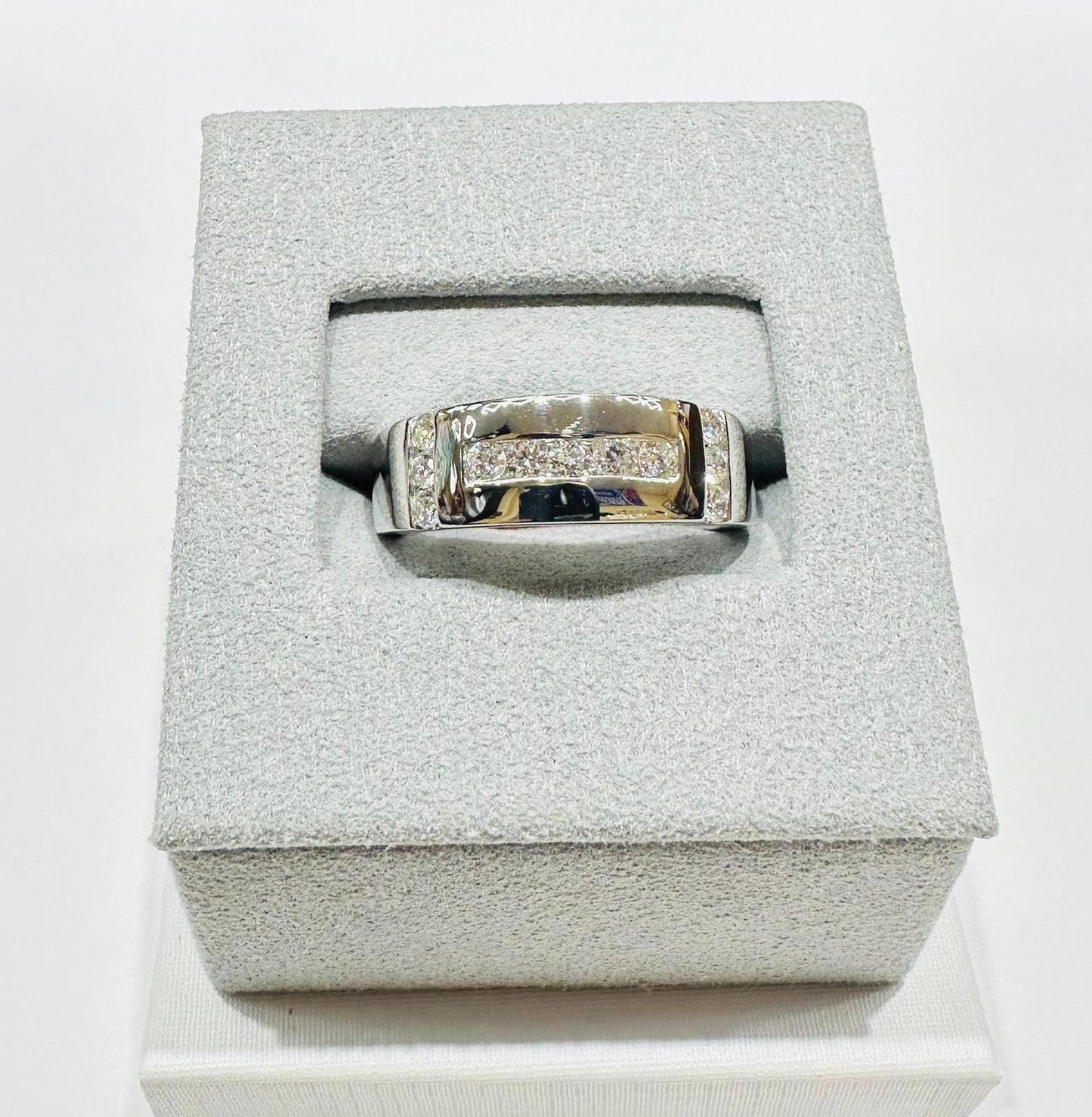 10K WHITE GOLD LAB GROWN DIAMOND RING VS-  0.50CTW