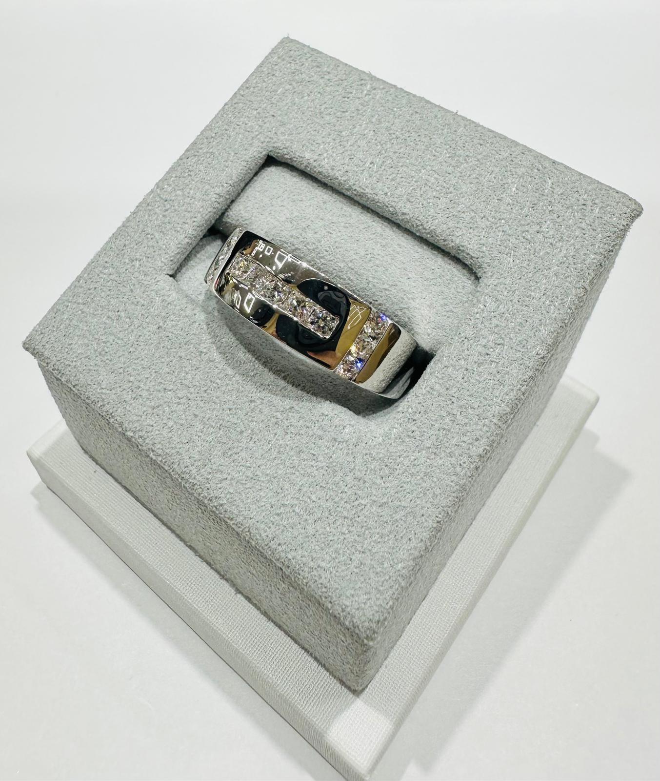 10K WHITE GOLD LAB GROWN DIAMOND RING VS-  0.50CTW