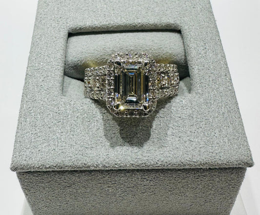 14K GOLD LAB GROWN DIAMOND RING VS-  3.47TC/CT2.03