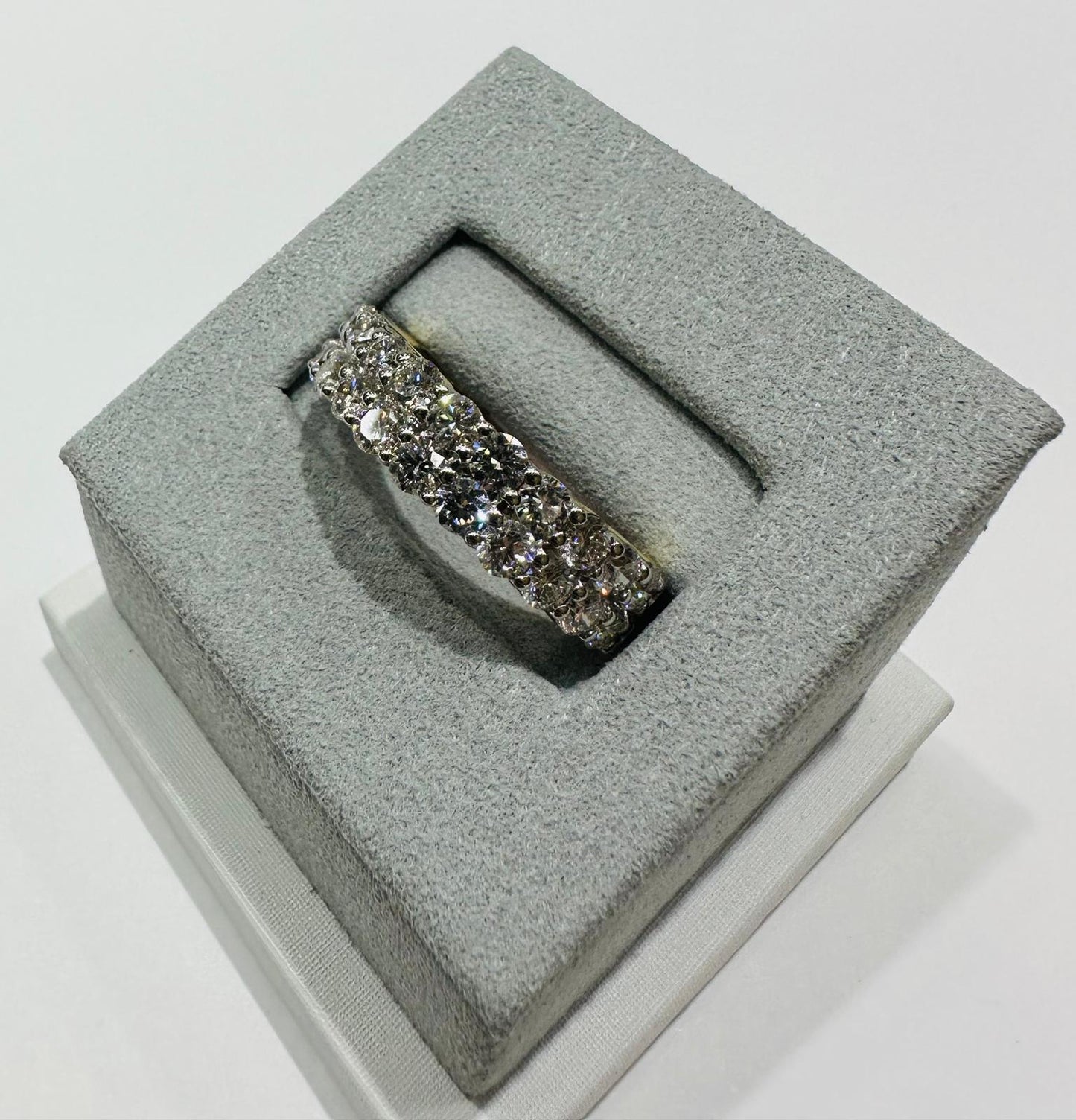 10K GOLD LAB GROWN DIAMOND RING VS-  4.20CTW