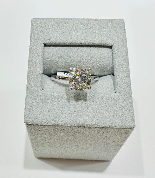 14K WHITE GOLD LAB GROWN DIAMOND RING VS-  2.04CT   2.72gm