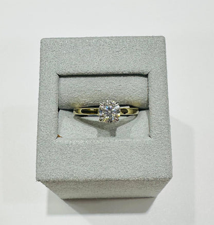 14K GOLD LAB GROWN DIAMOND RING-  0.97CT