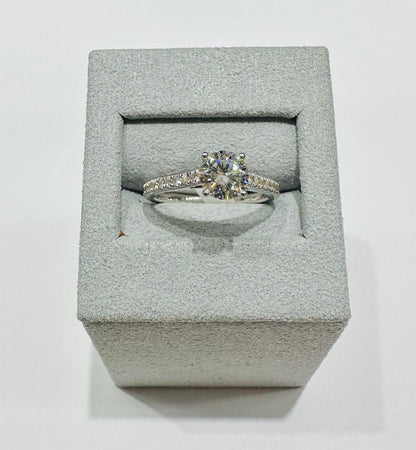 14K GOLD LAB GROWN DIAMOND RING VS-  1.38CT   2.91gm