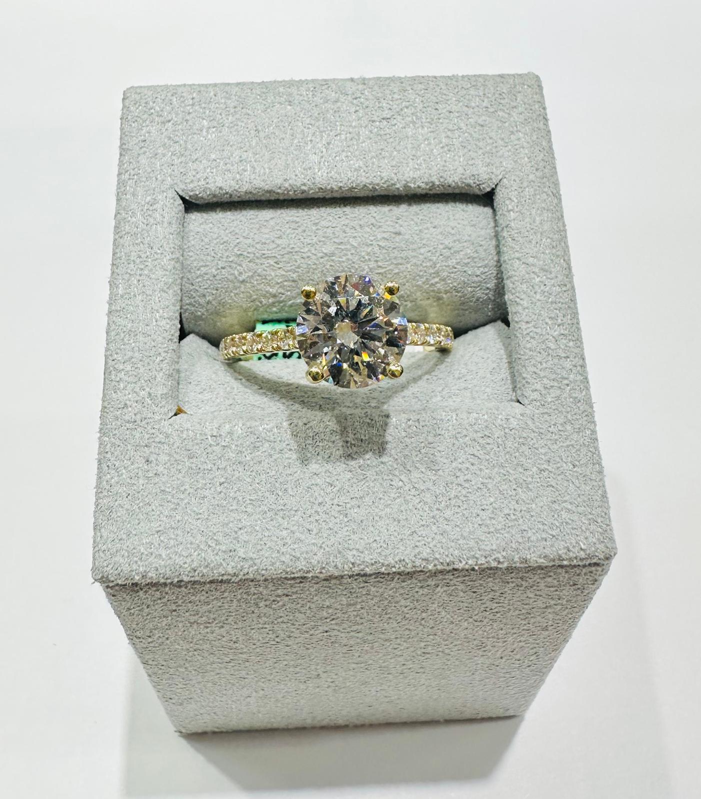 14K GOLD LAB GROWN DIAMOND RING-  2.35CTTW