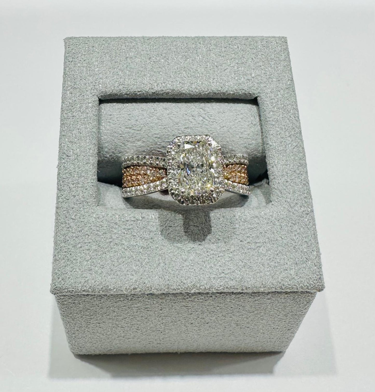 14K GOLD LAB GROWN DIAMOND RING VS-  1.80TC/CT1.00