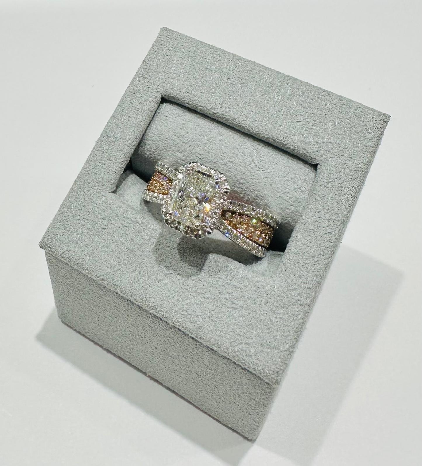 14K GOLD LAB GROWN DIAMOND RING VS-  1.80TC/CT1.00