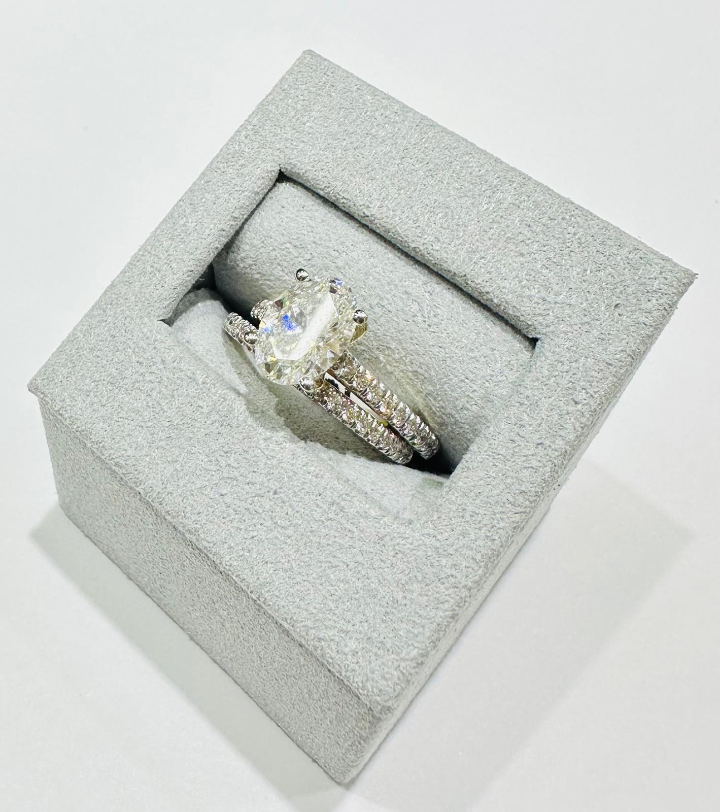 14K GOLD LAB GROWN DIAMOND RING VS-  2.50CT/2.00OVL