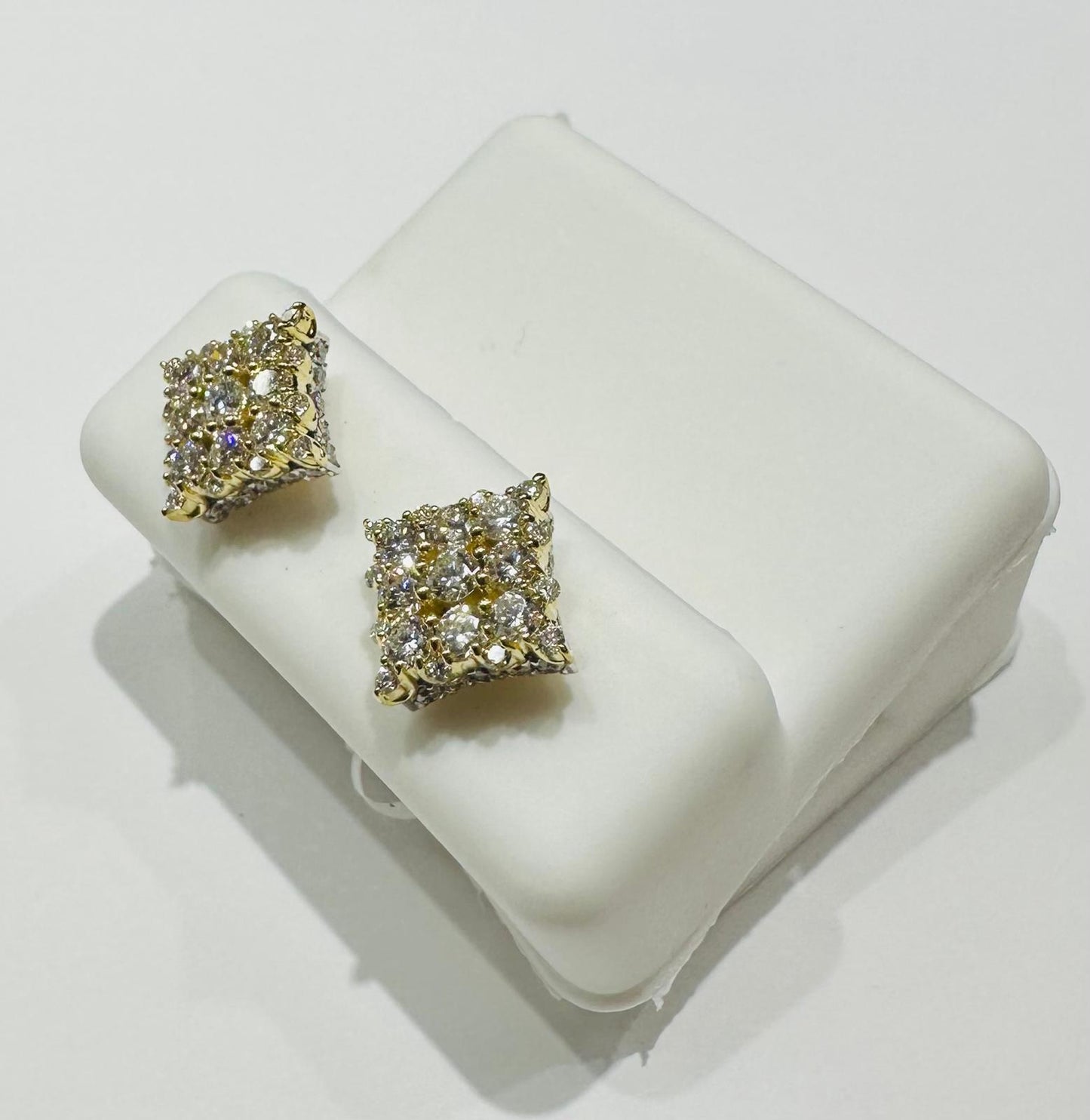 10K GOLD LAB GROWN DIAMOND EARRINGS VS- 1.54CTW
