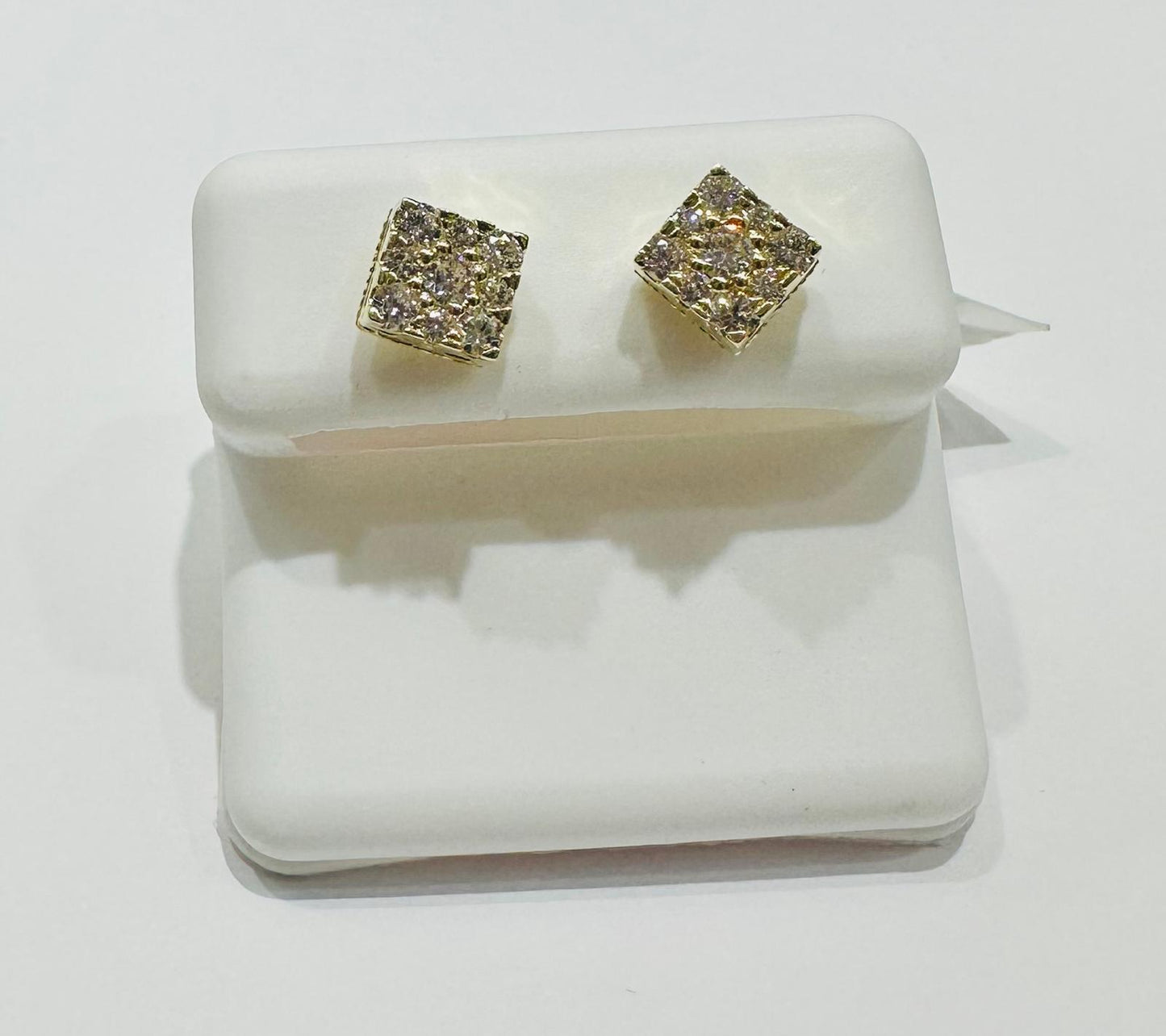 10K GOLD LAB GROWN DIAMOND EARRINGS VS- 0.70CTW