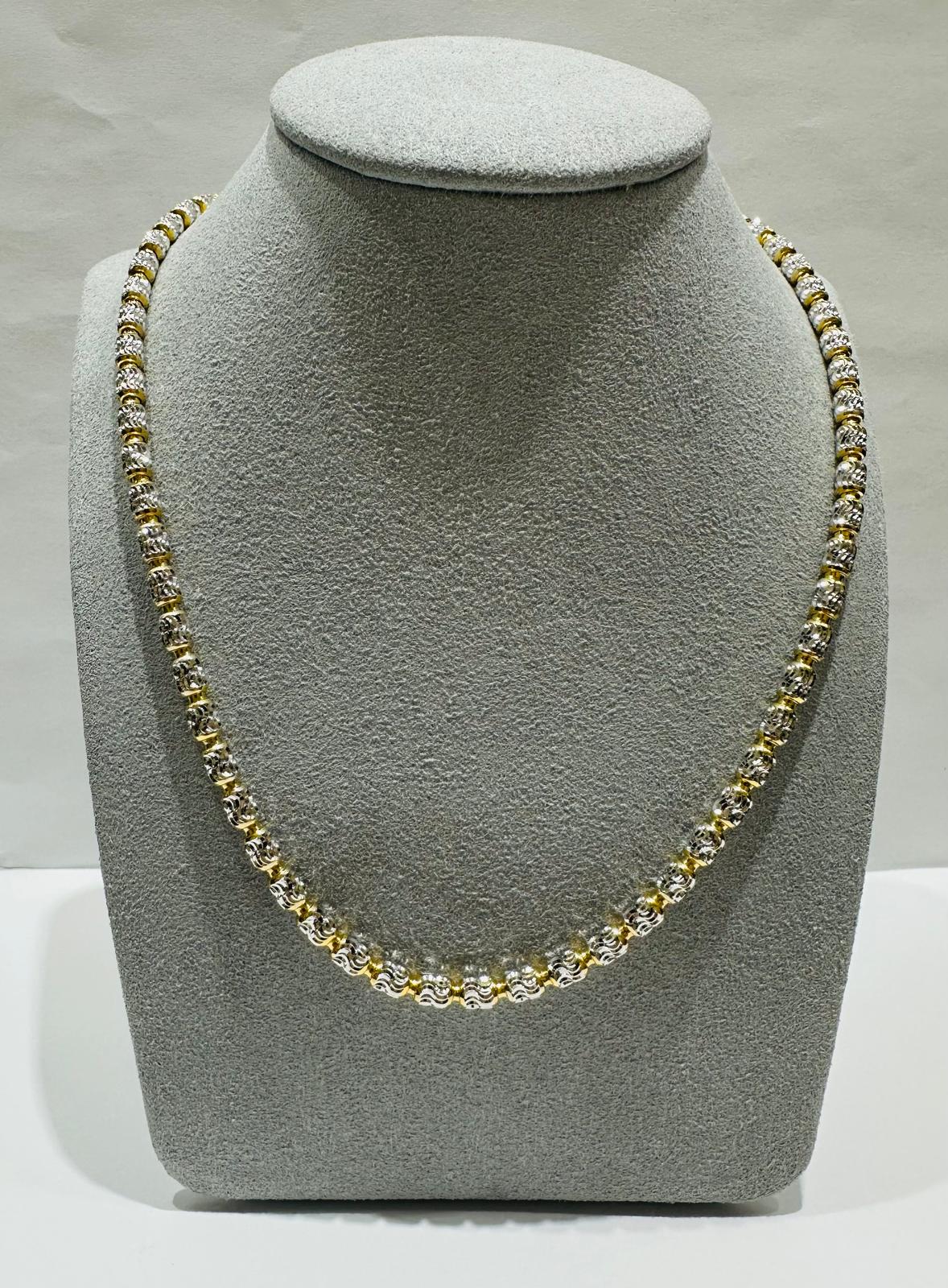 10K GOLD MOON CUT BEAD LINK CHAIN- WEIGHT: 18.5gm  18"  3.68mm