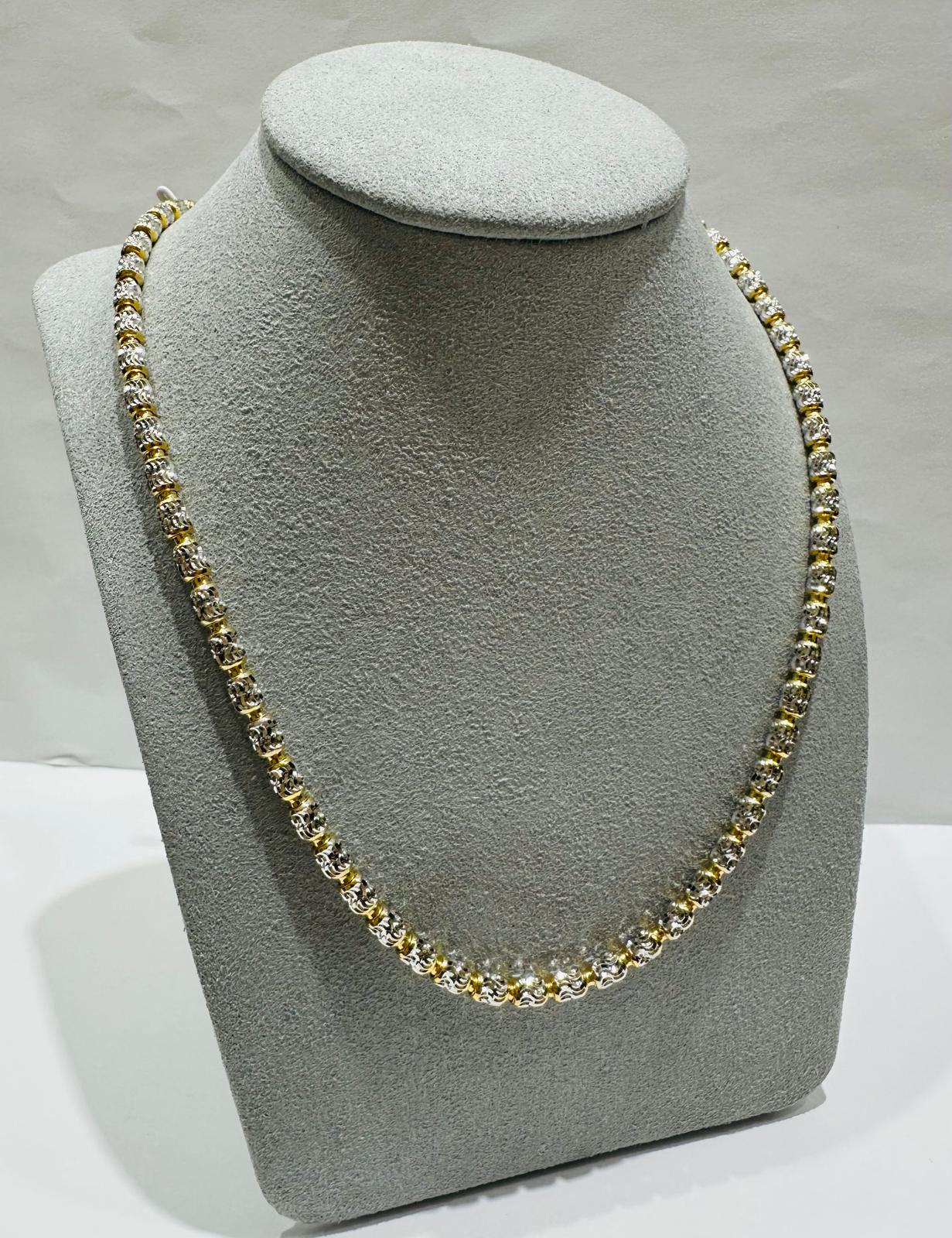 10K GOLD MOON CUT BEAD LINK CHAIN- WEIGHT: 18.5gm  18"  3.68mm