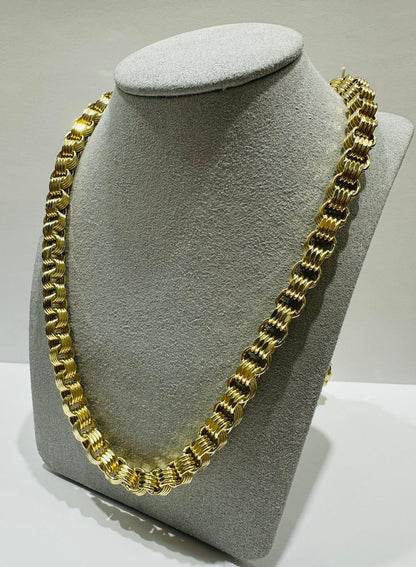 10K SOLID GOLD BOX BYZANTINE CHAIN NECKLACE- WEIGHT:  35.6gm   28"  6.99mm