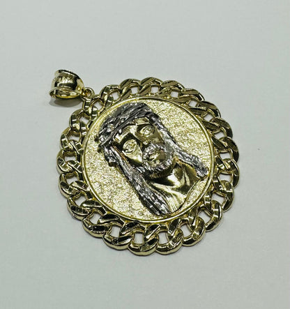 10K GOLD TWO TONED JESUS PENDANT-  WEIGHT: 12.6gm