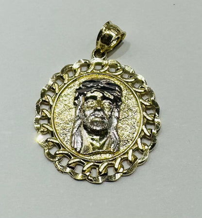10K GOLD TWO TONED JESUS PENDANT-  WEIGHT: 2.2gm