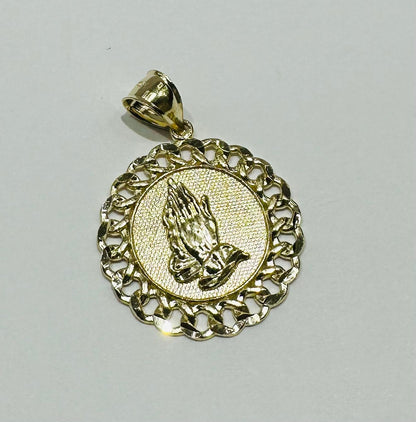 10K GOLD PRAYING HANDS PENDANT-  WEIGHT: 3.2gm