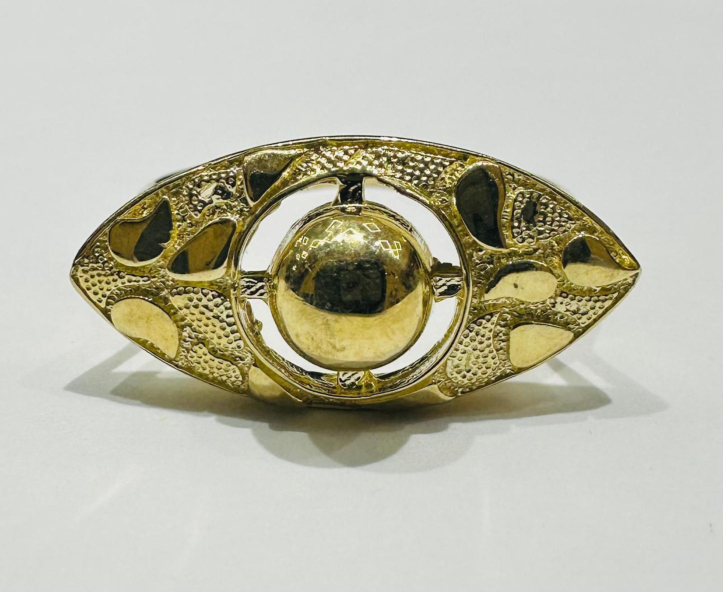 10K GOLD EVIL EYE NUGGET RING- WEIGHT: 2.4gm