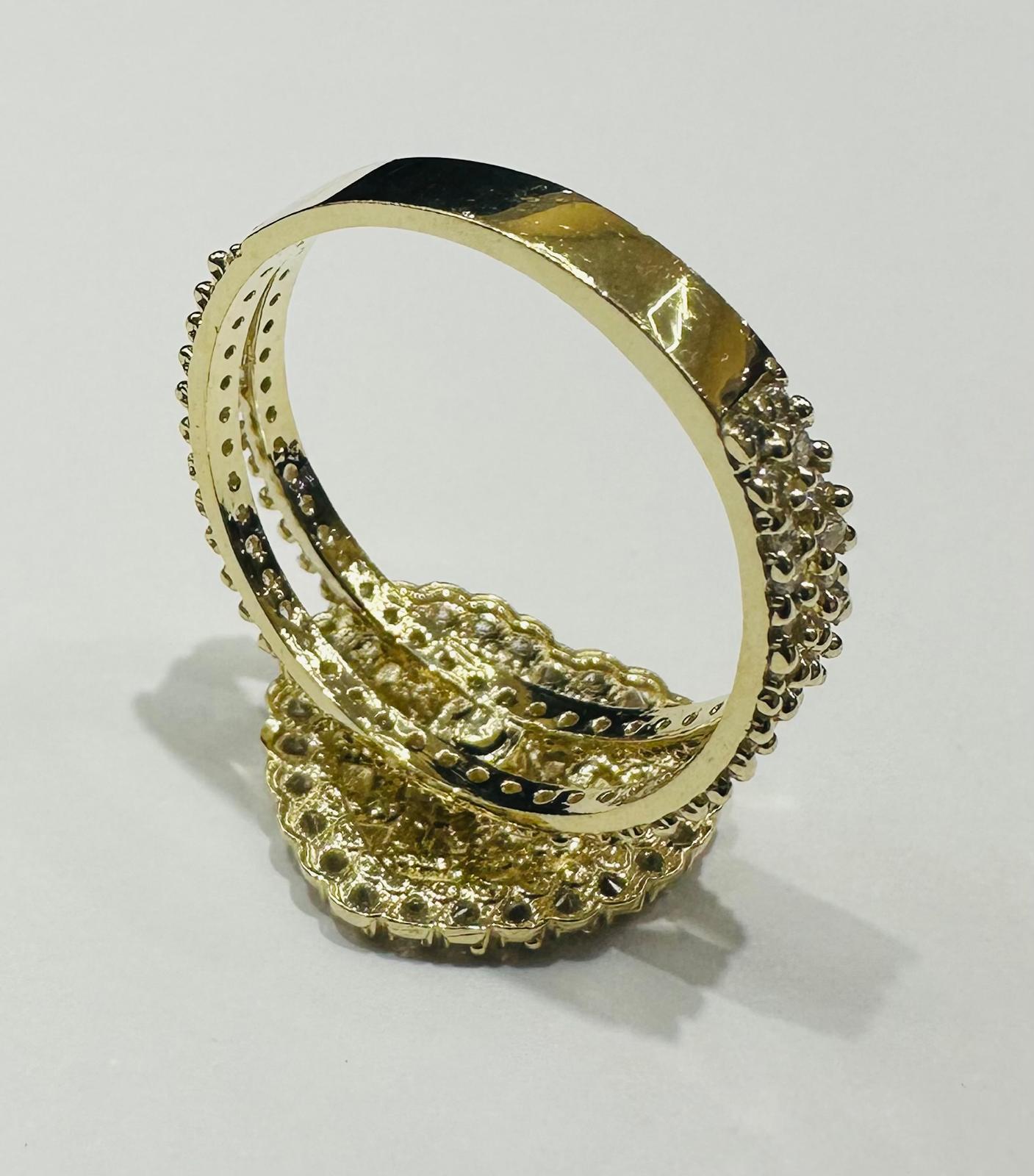 10K GOLD HEART RING WITH CZ STONES- WEIGHT:  2.8gm