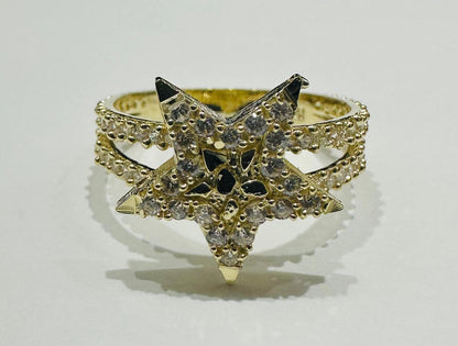 10K GOLD STAR RING WITH CZ STONES- WEIGHT:  2.5gm