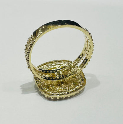 10K GOLD NUGGET RING WITH CZ STONES- WEIGHT:  2.9gm