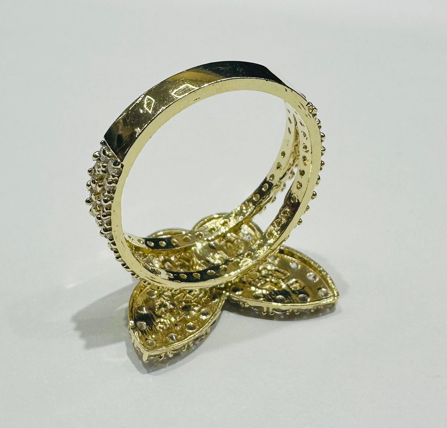 10K GOLD NUGGET RING WITH CZ STONES- WEIGHT:  3.9gm