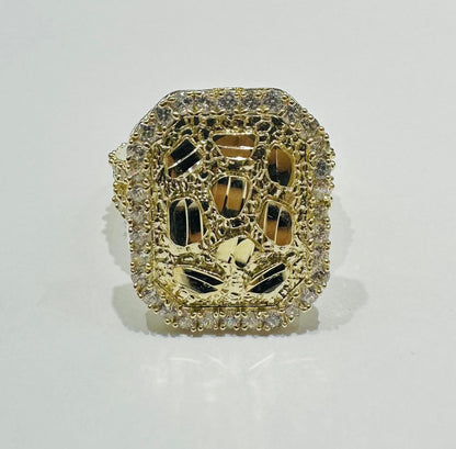 10K GOLD NUGGET RING WITH CZ STONES- WEIGHT:  4.2gm