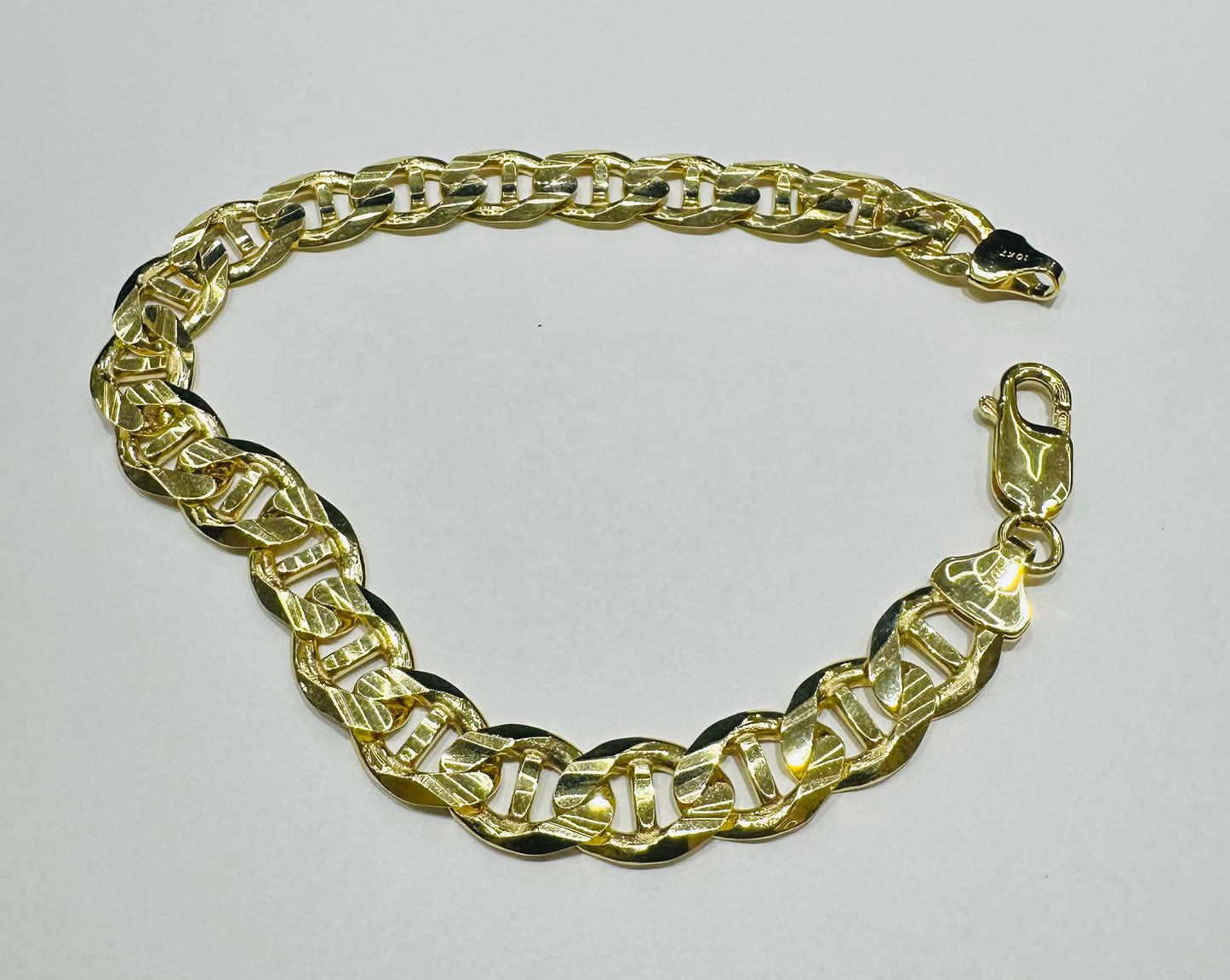10K GOLD GUCCI LINK BRACELET- WEIGHT:  19.0gm   8.5"   8.70mm