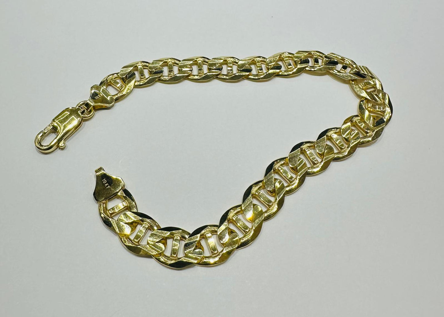 10K GOLD GUCCI LINK BRACELET- WEIGHT:  19.0gm   8.5"   8.70mm