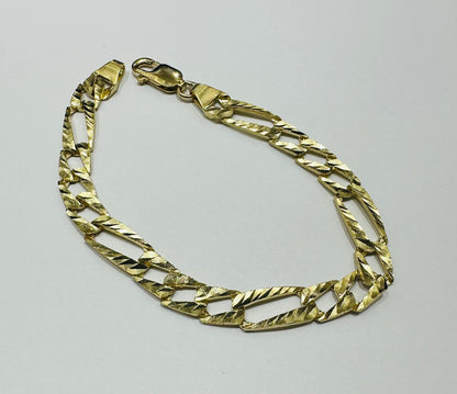 10K GOLD DIAMOND CUT FIGARO LINK BRACELET- WEIGHT:  10.4gm   8"   7.30mm