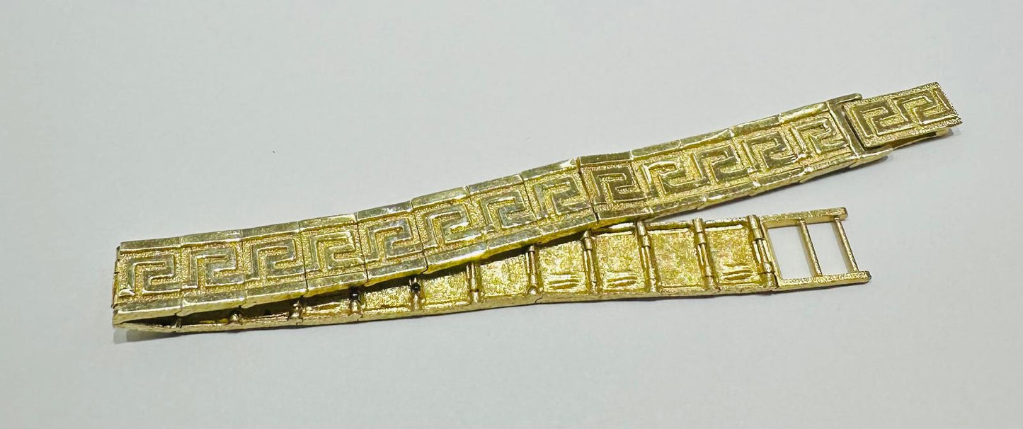 10K GOLD VERSACE LINK BRACELET- WEIGHT:  22.2gm   8"   9.55mm