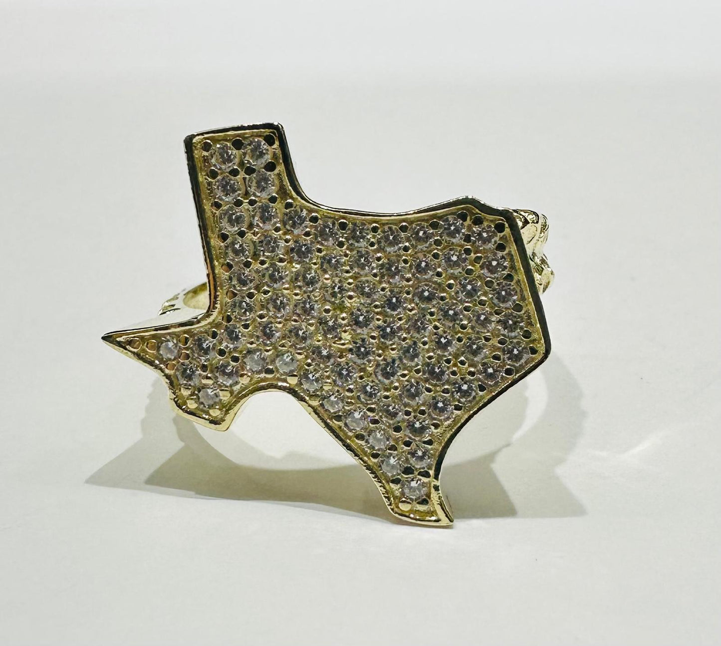 10K GOLD TEXAS RING WITH CZ STONES- WEIGHT:  5.0gm