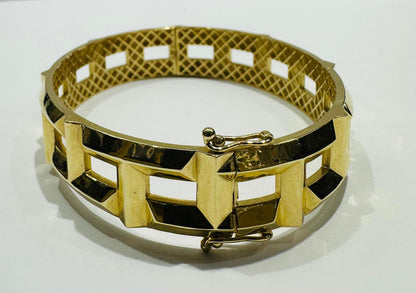 10K GOLD BANGLE BRACELET- WEIGHT:  11.8gm