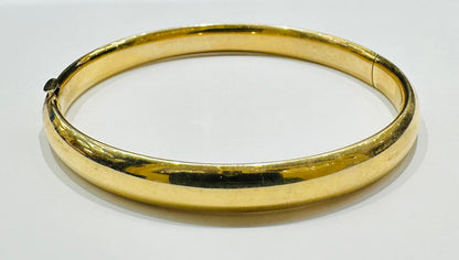 10K GOLD BANGLE BRACELET- WEIGHT:  5.1gm