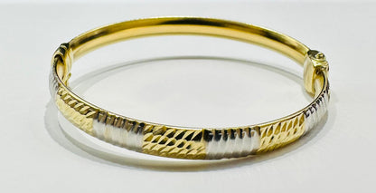 10K GOLD TWO TONED BANGLE BRACELET- WEIGHT:  6.3gm