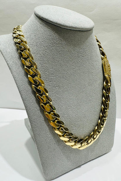 10K GOLD MONACO CUBAN LINK CHAIN- WEIGHT:  36.6gm    24"    10.60mm